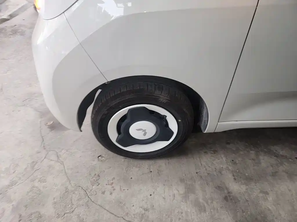 Wuling MINIEV — миниатюра 23
