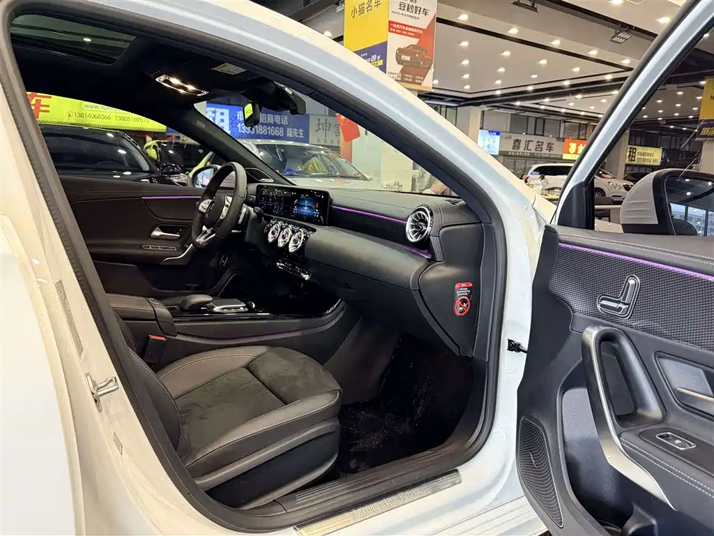Mercedes-Benz A-Class — миниатюра 6