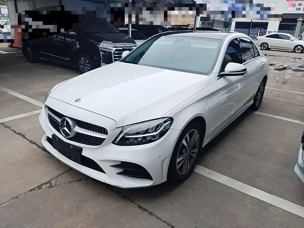 Mercedes-Benz C-Class — миниатюра 2