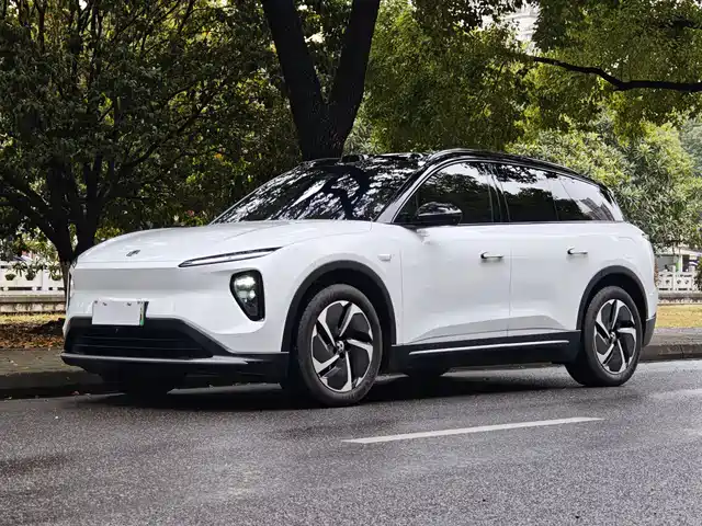 NIO NIO ES6 2025