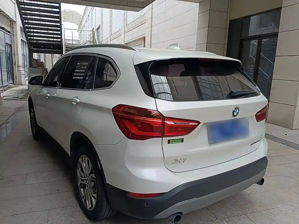 BMW X1 — миниатюра 5