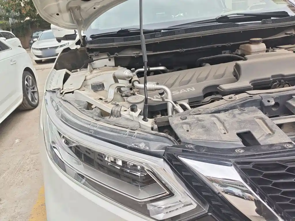 Nissan Qashqai — миниатюра 18