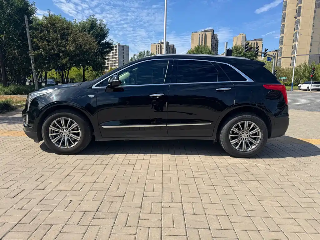Cadillac XT5 — миниатюра 8