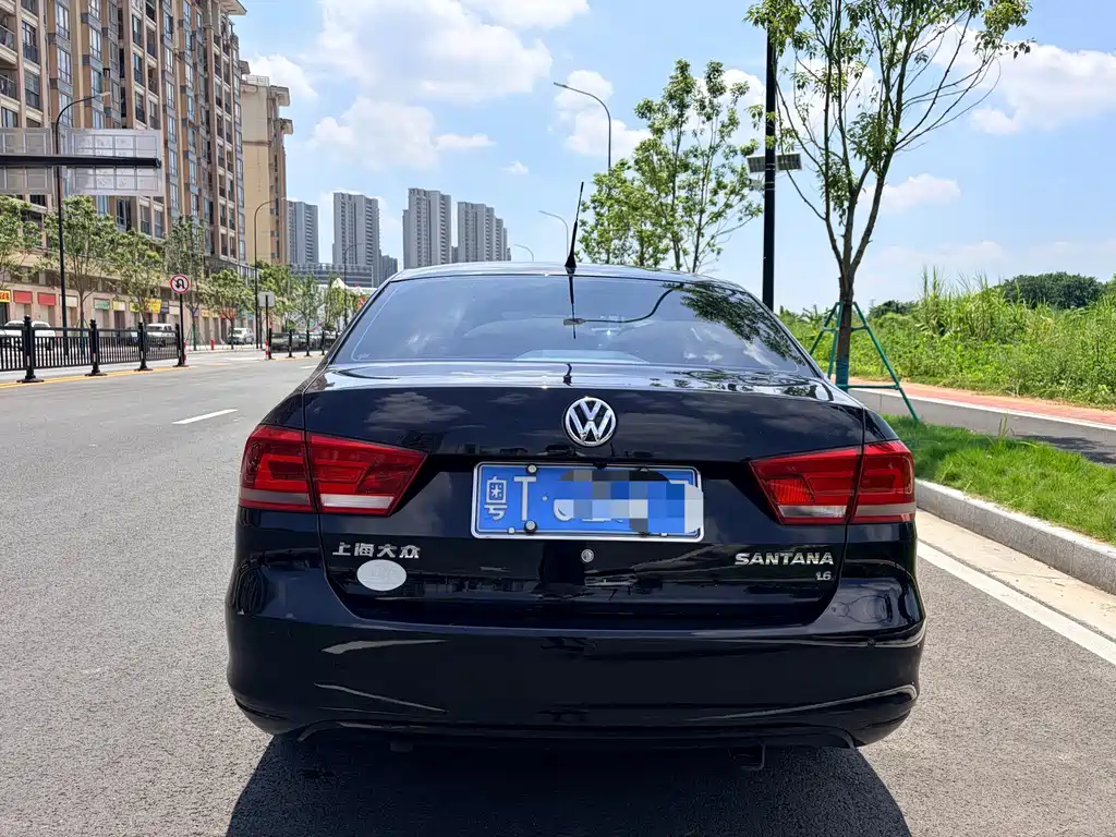 Volkswagen Santana 1.6L Auto Comfort Edition, фото 5