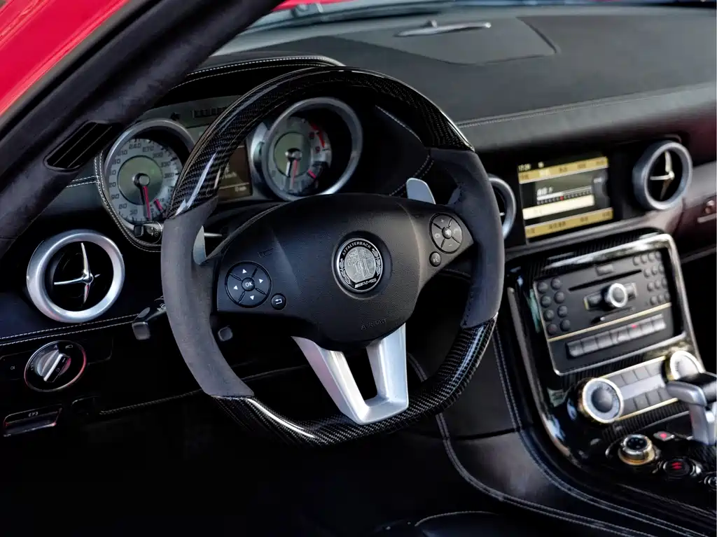 Mercedes-Benz SLS AMG — миниатюра 20