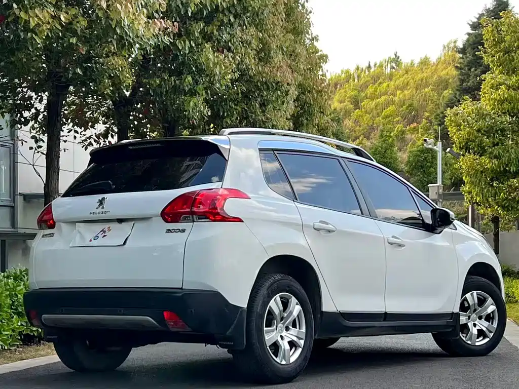 Peugeot 2008 — миниатюра 9