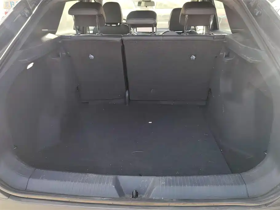 VOLKSWAGEN ID.4 CROZZ