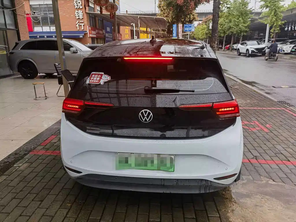 Volkswagen ID.3 — миниатюра 6