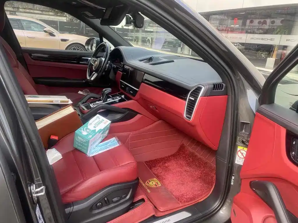 PORSCHE CAYENNE NEW ENERGY