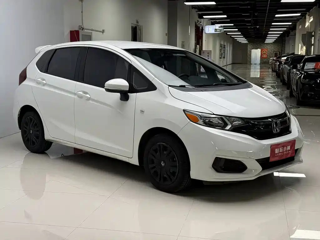 Honda Fit — миниатюра 3