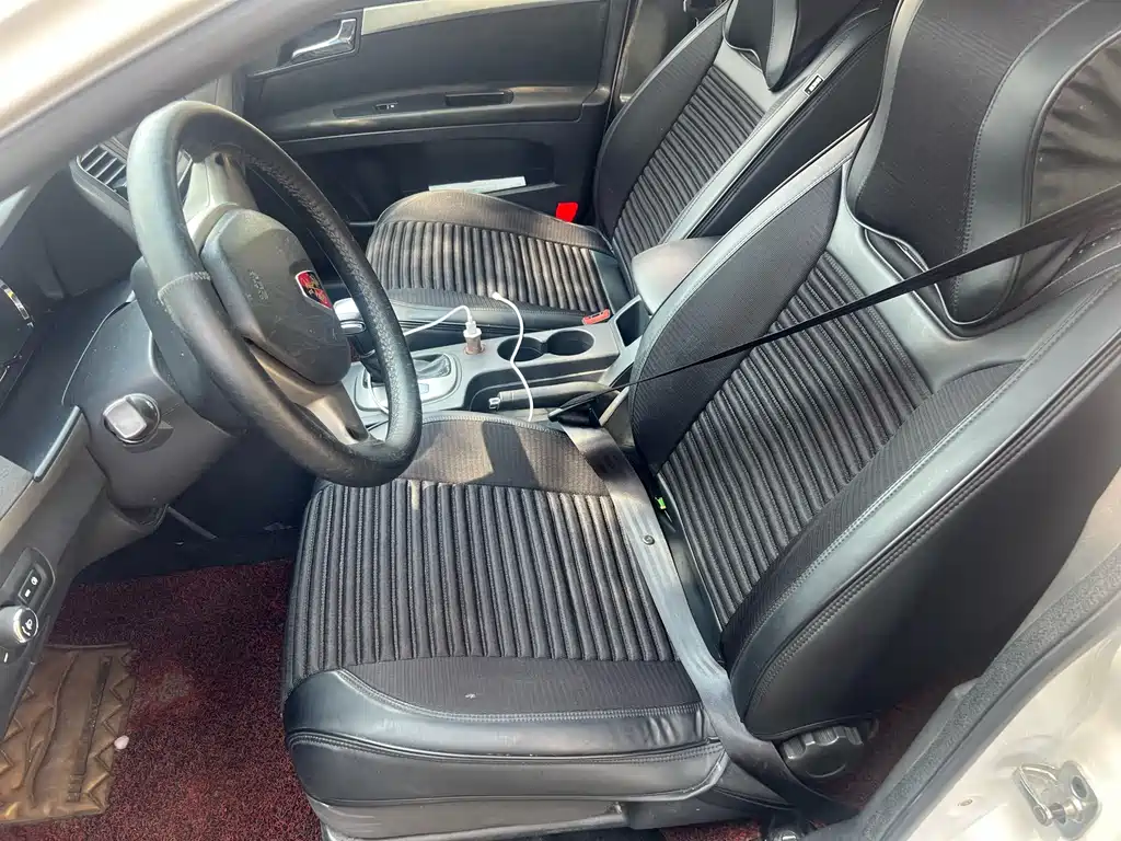 Roewe 350 — миниатюра 6