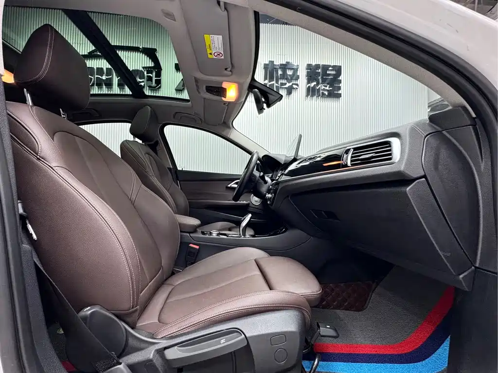 BMW 1 Series — миниатюра 11