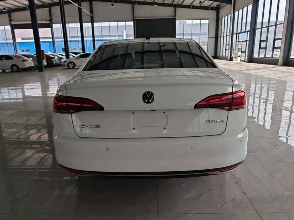 Volkswagen Bora — миниатюра 6