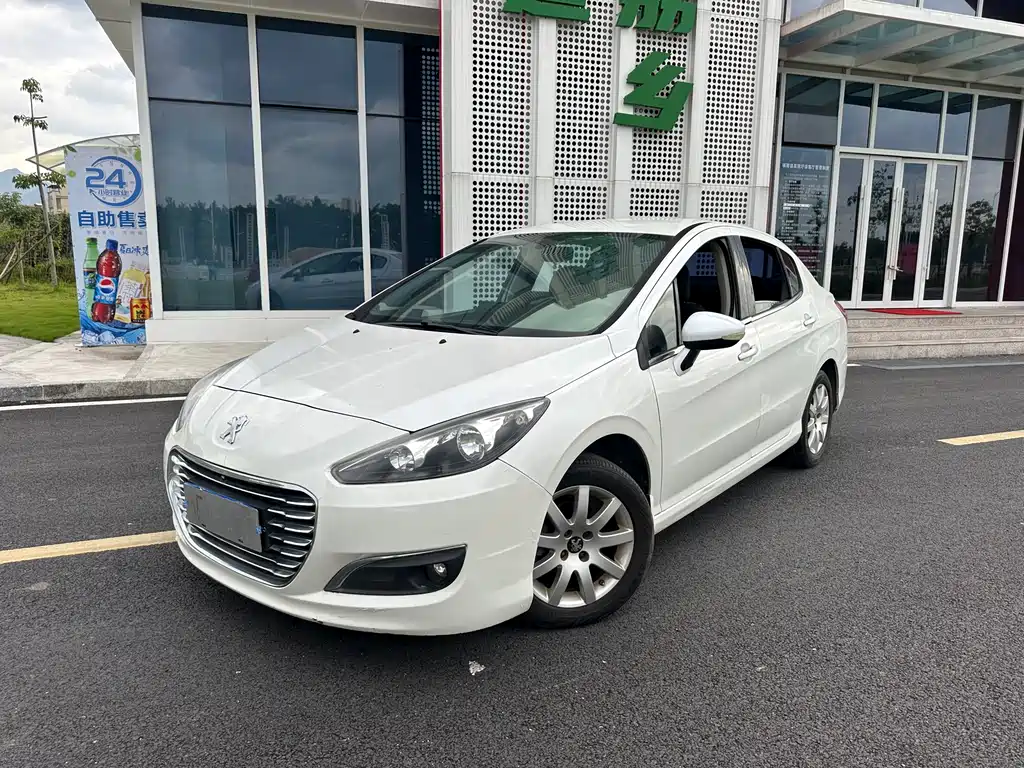 PEUGEOT  308