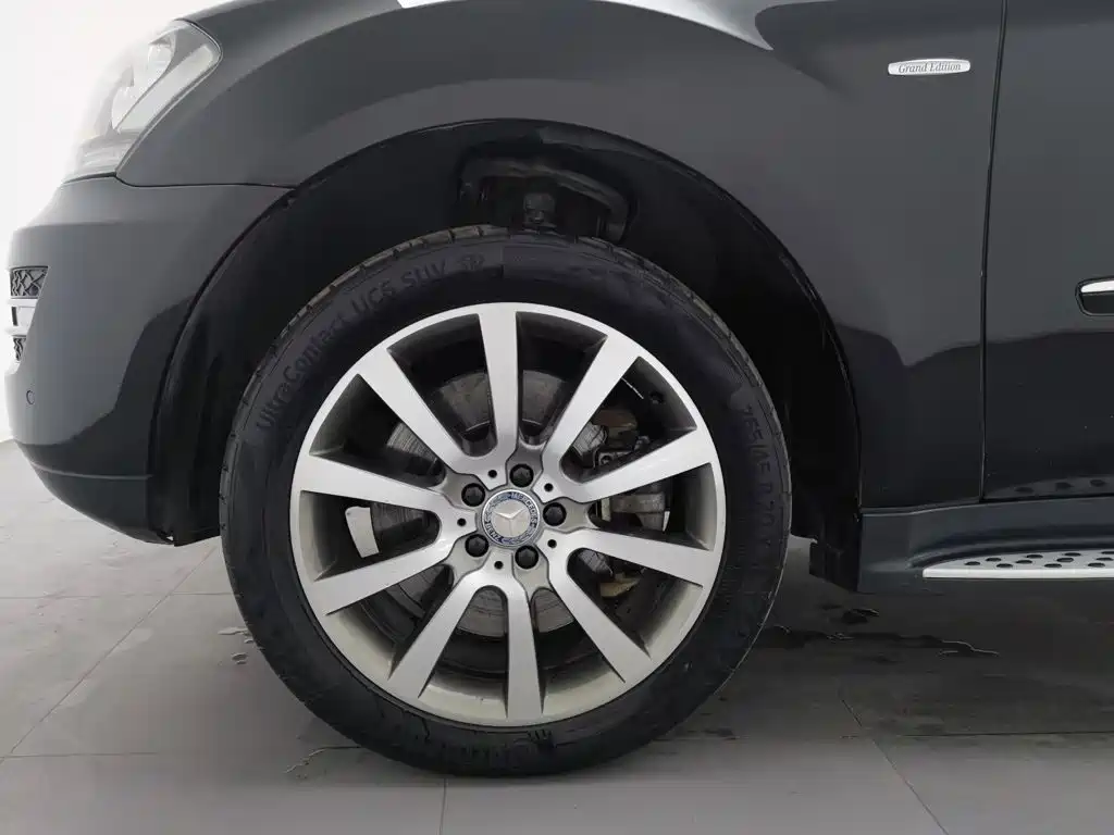 Mercedes-Benz M-Class — миниатюра 17