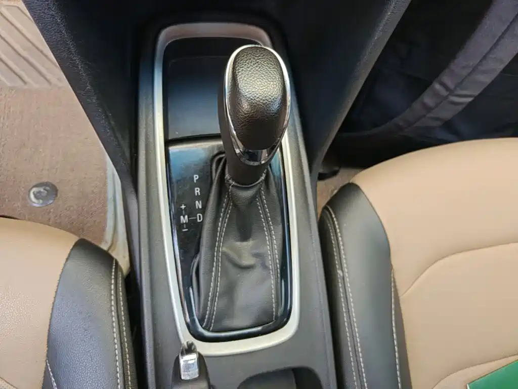 Chevrolet Monza — миниатюра 14