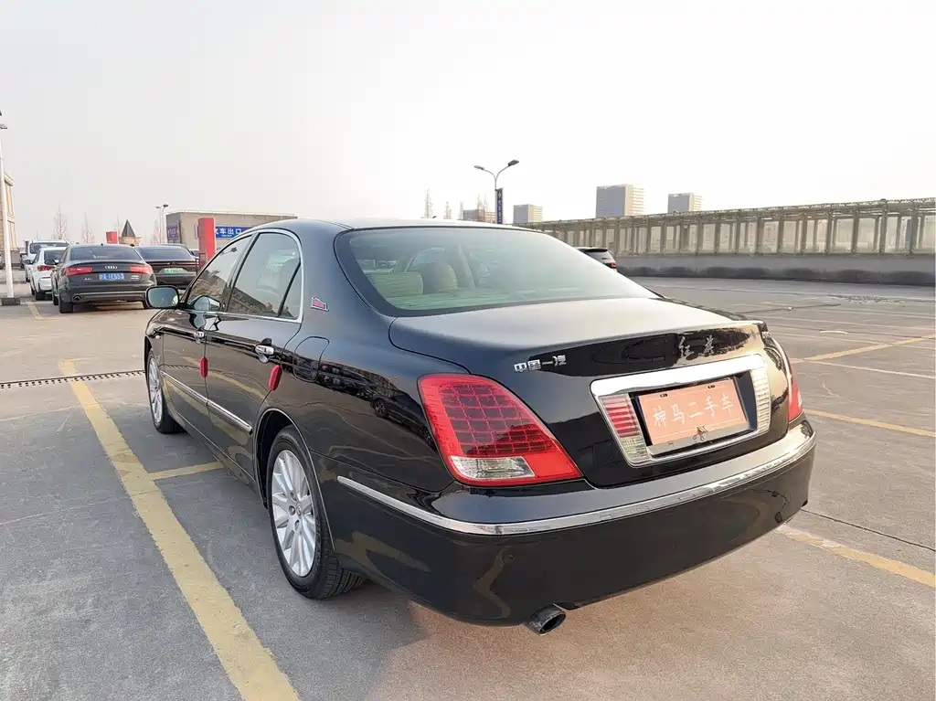 Hongqi Hongqi Shengshi — миниатюра 4