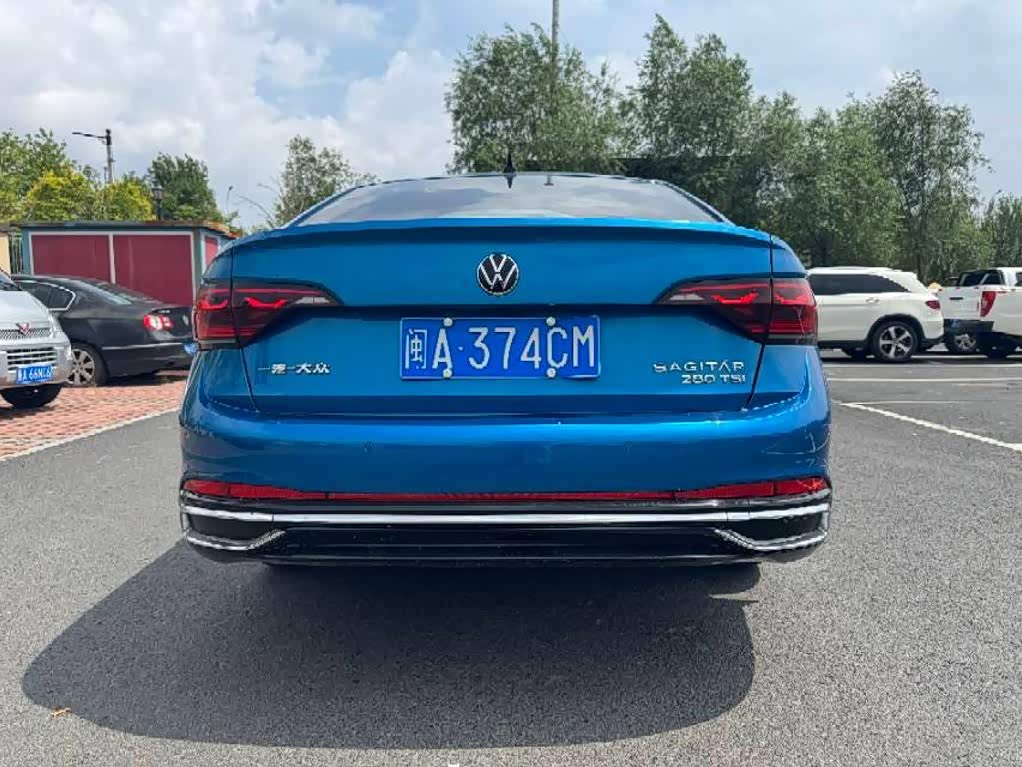 Jetour Jetour X70 PLUS 1.4 л 2022 г. Голубой, пробег 34000 км