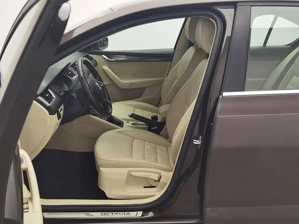 Skoda Octavia — миниатюра 10