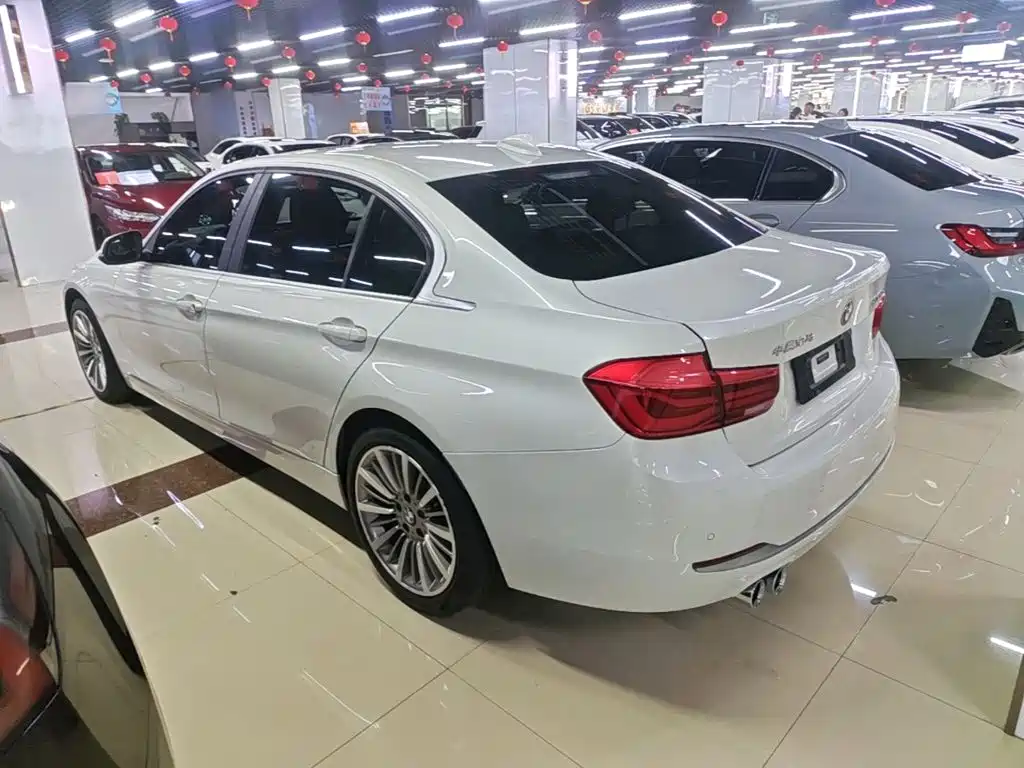 BMW 3 Series — миниатюра 5