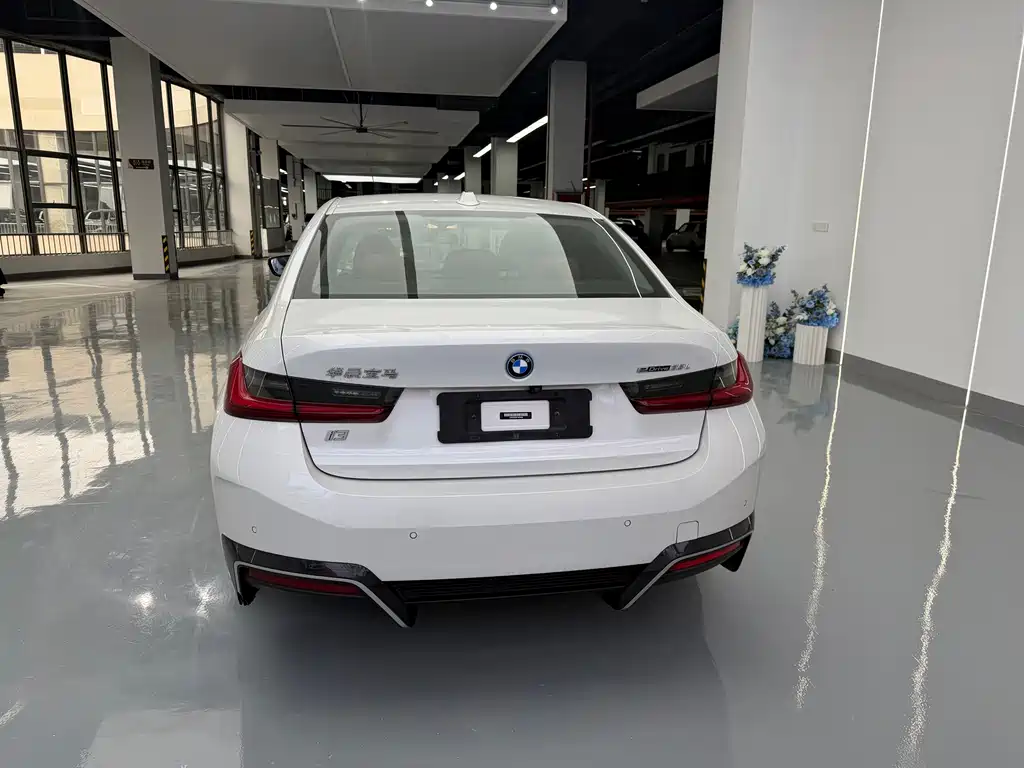 BMW i3 — миниатюра 15