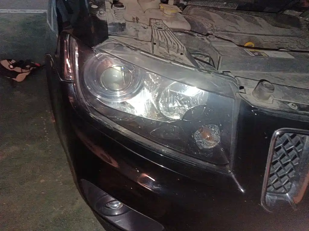 Jeep Compass (Import) — миниатюра 7