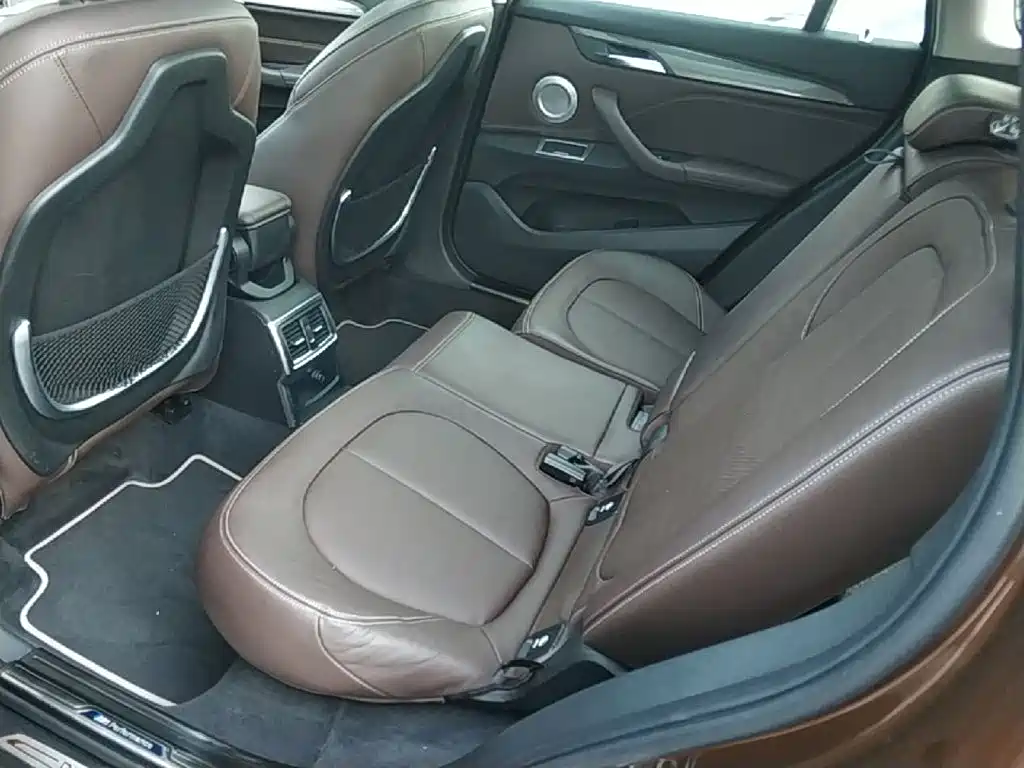 BMW X1 — миниатюра 17