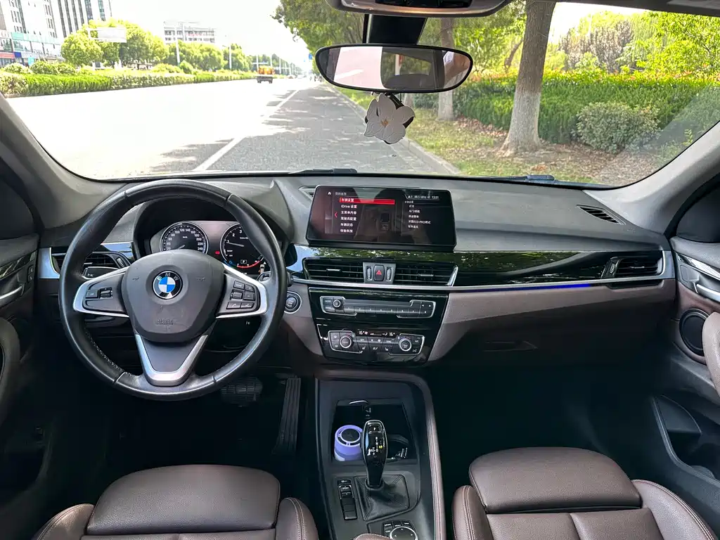 BMW X1 — миниатюра 6