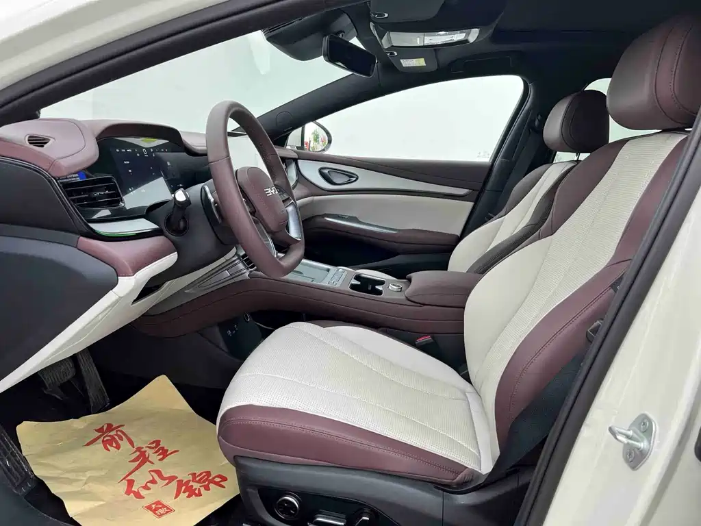BYD Seal 07 DM-i — миниатюра 5