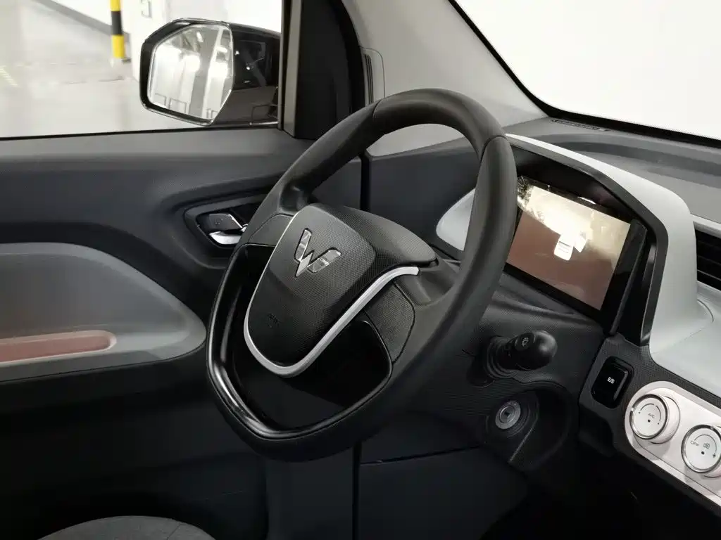Wuling MINIEV — миниатюра 22
