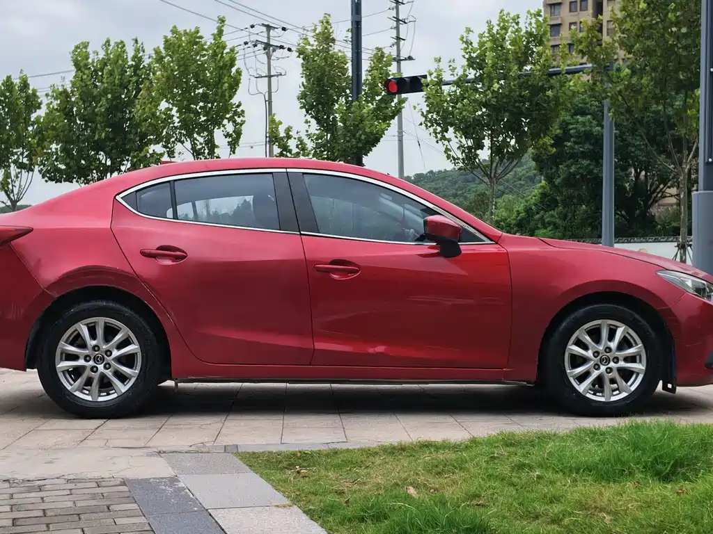 Mazda 3 Axela — миниатюра 7