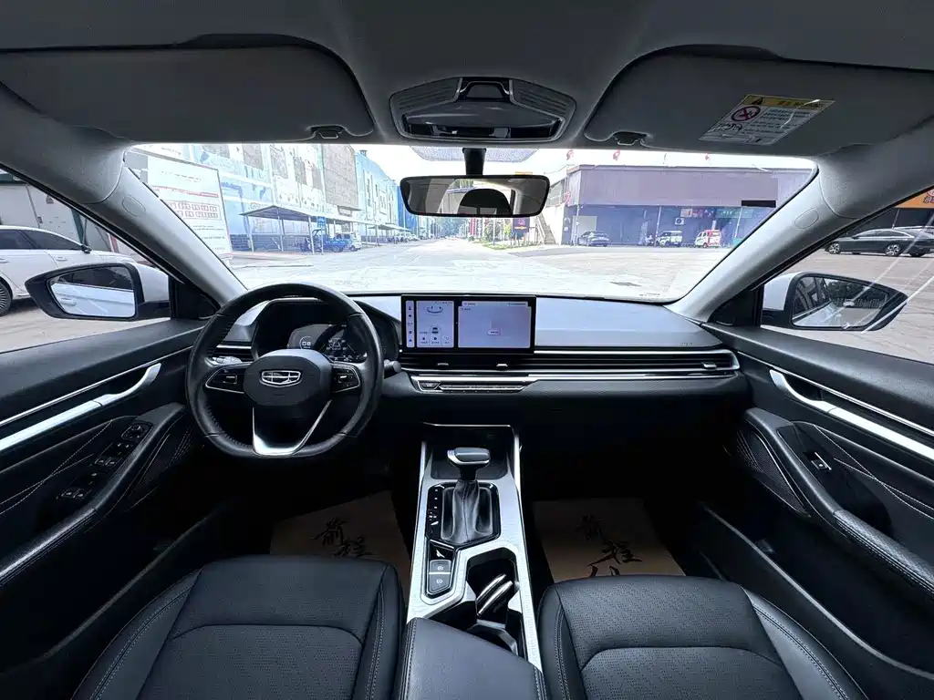 Geely Emgrand — миниатюра 5