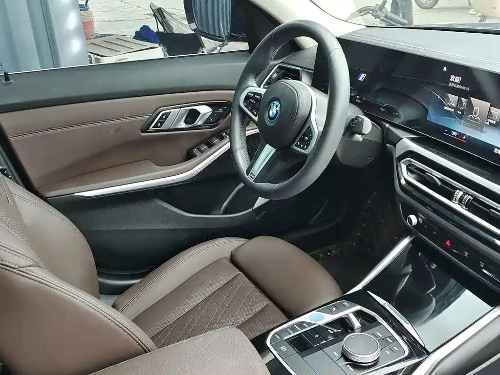 BMW i3 — миниатюра 4