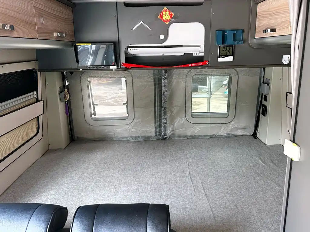 Maxus V90 RV — миниатюра 13