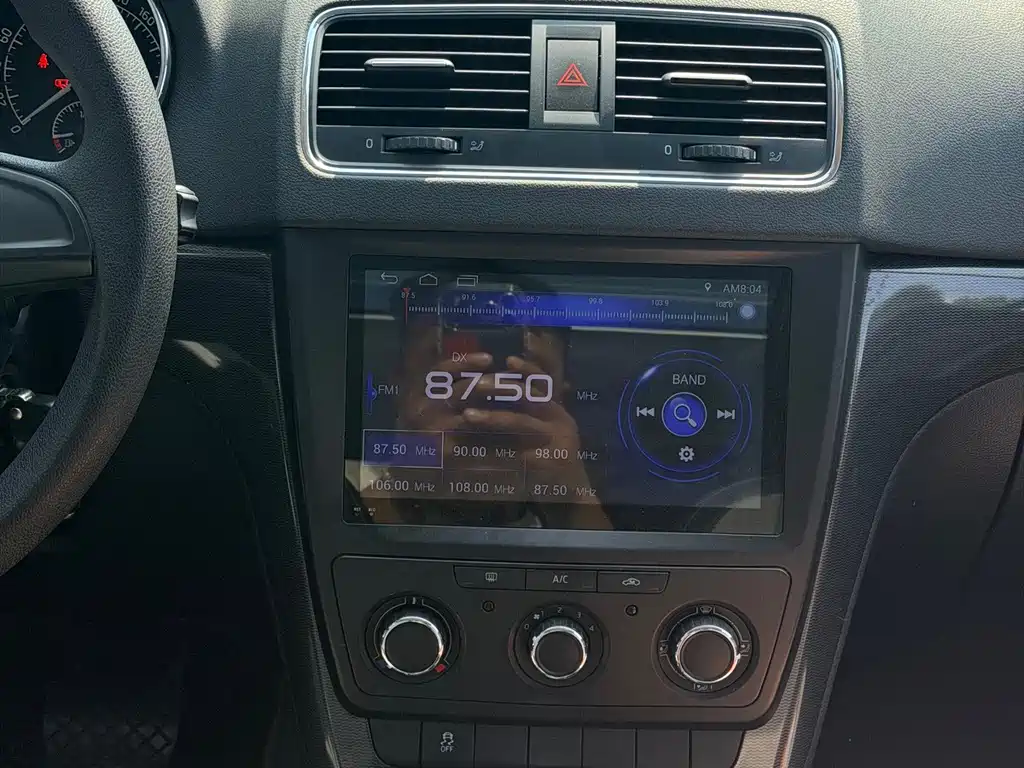 Skoda Yeti TSI280 DSG Forward Edition, фото 16