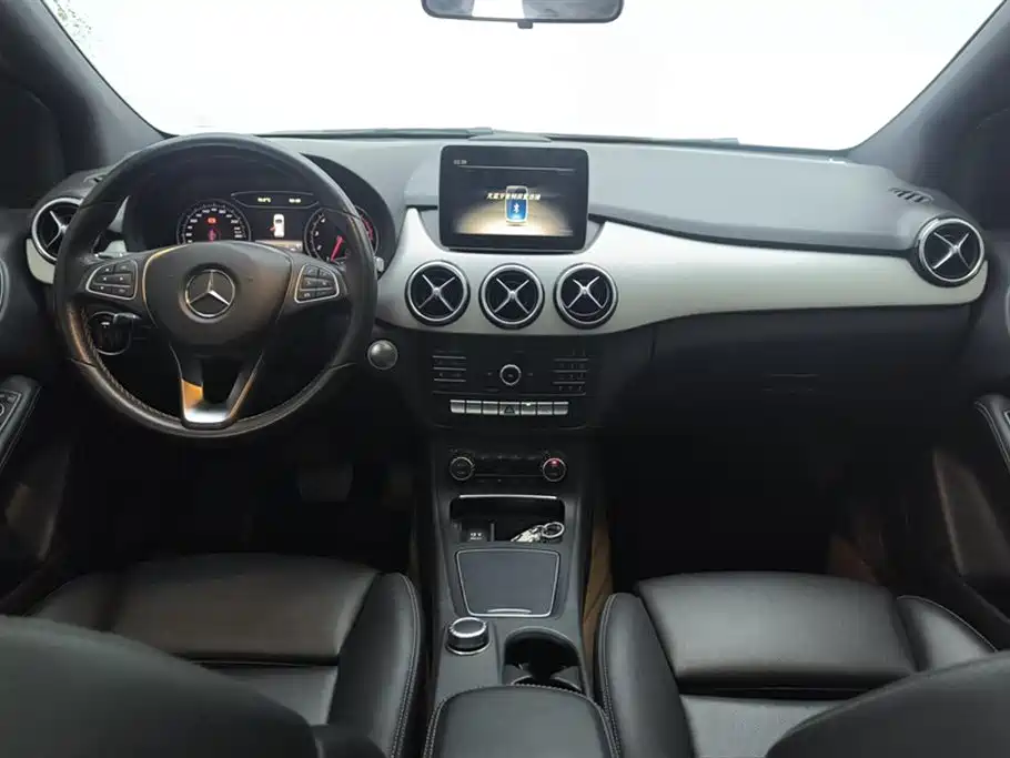 MERCEDES-BENZ B CLASS