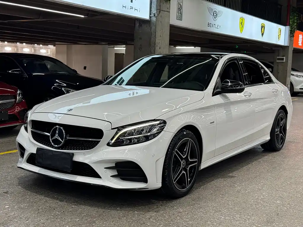 Mercedes-Benz C-Class 2021