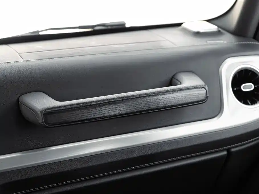 MERCEDES-BENZ G CLASS