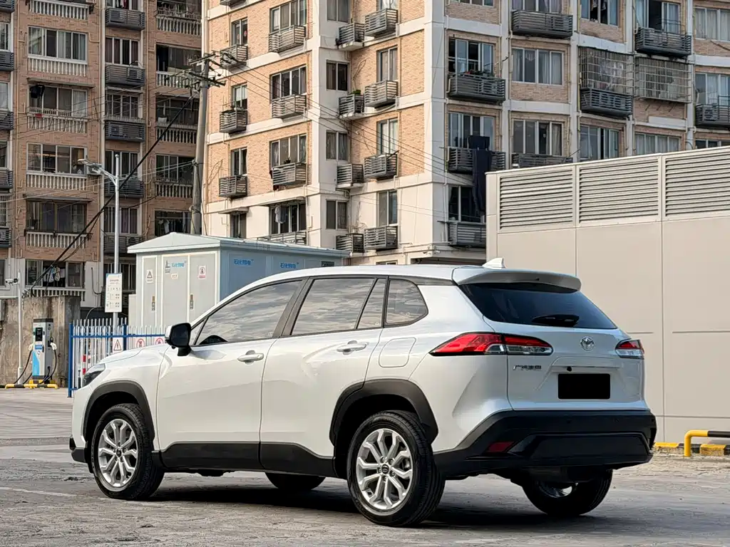Toyota Frontlander — миниатюра 16