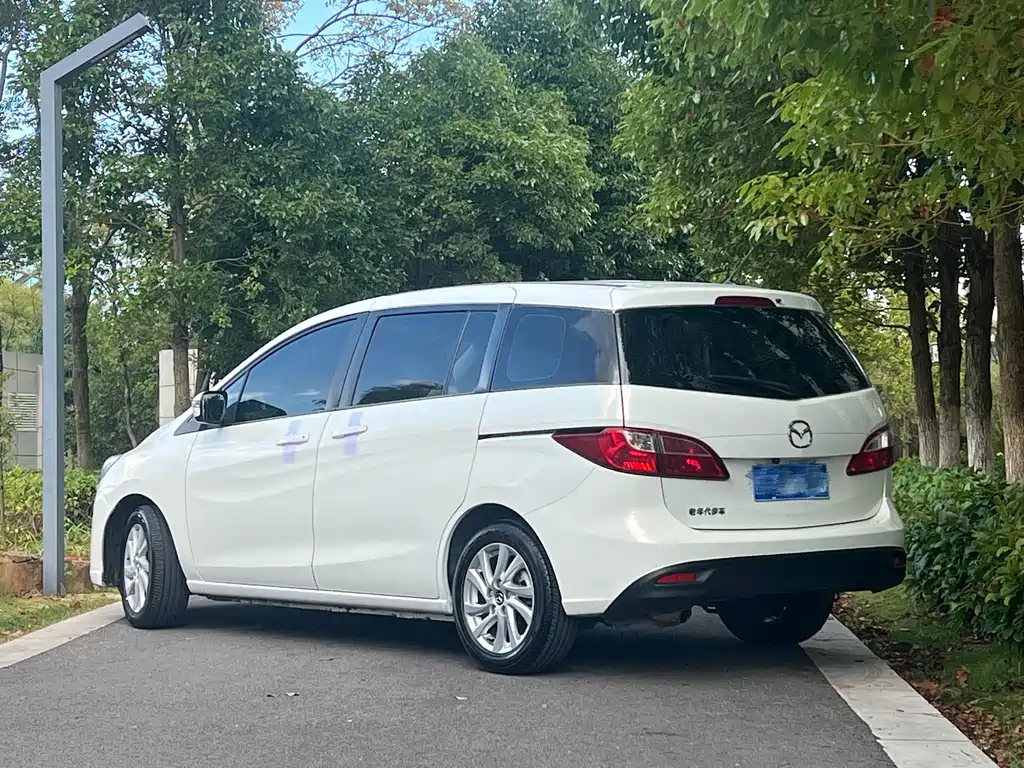 Mazda 5 — миниатюра 7