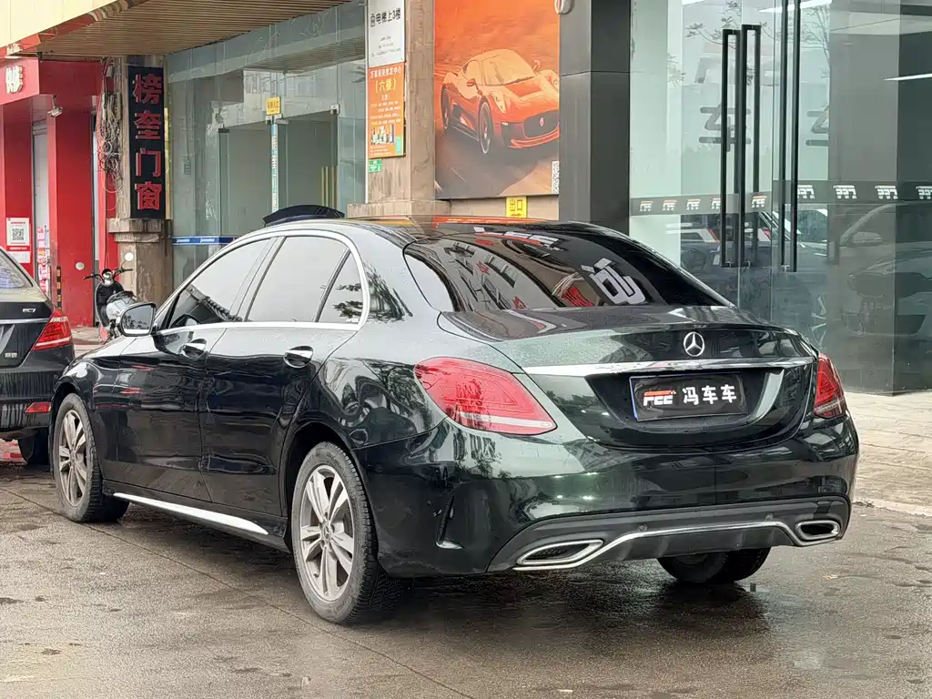 MERCEDES-BENZ C CLASS