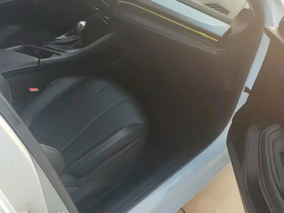 Roewe i5 — миниатюра 8