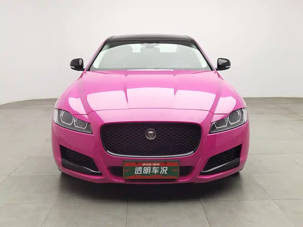 Jaguar XF — миниатюра 3