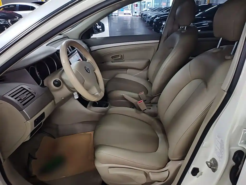 Nissan Sylphy — миниатюра 15