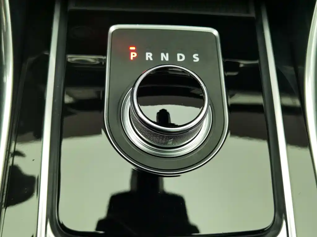 Jaguar XF — миниатюра 13