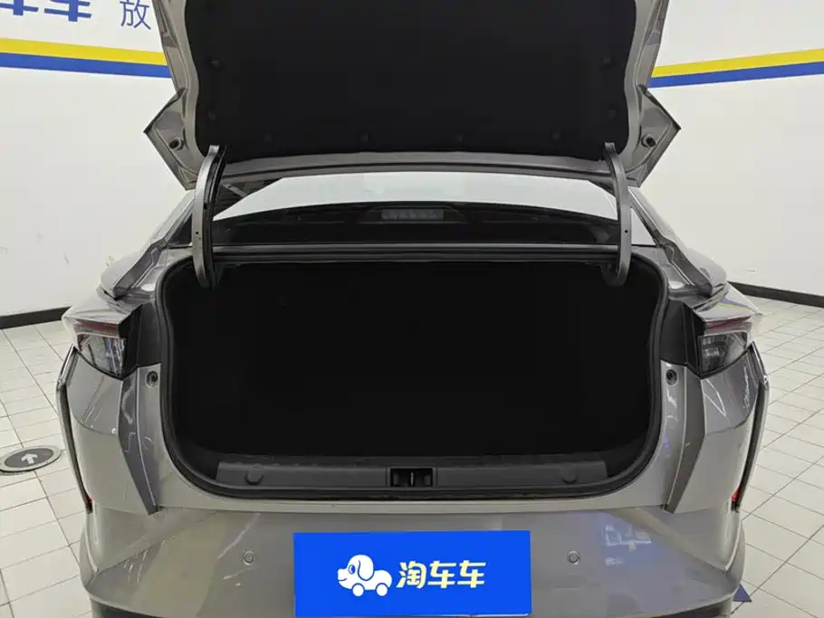 Aeolus Yixuan — миниатюра 4