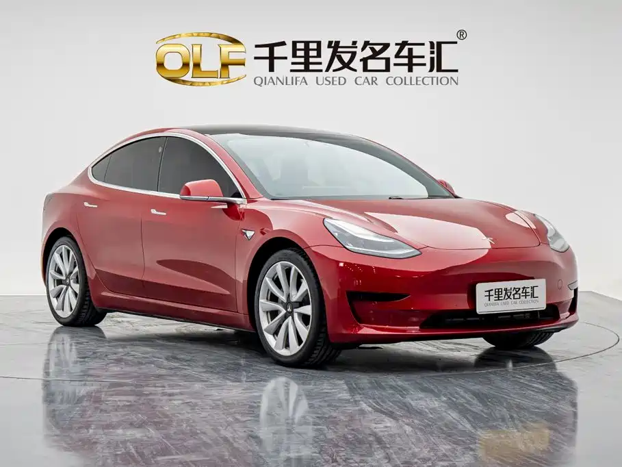 Tesla Model 3 — миниатюра 5