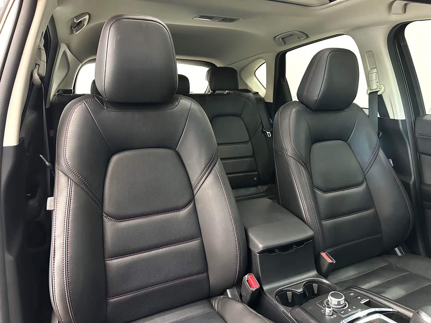 Mazda CX-5 2.0 л 2022 г. Белый, пробег 31000 км