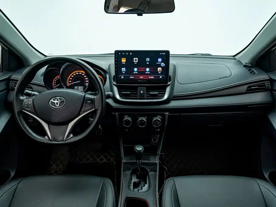 Toyota Yaris L — миниатюра 20