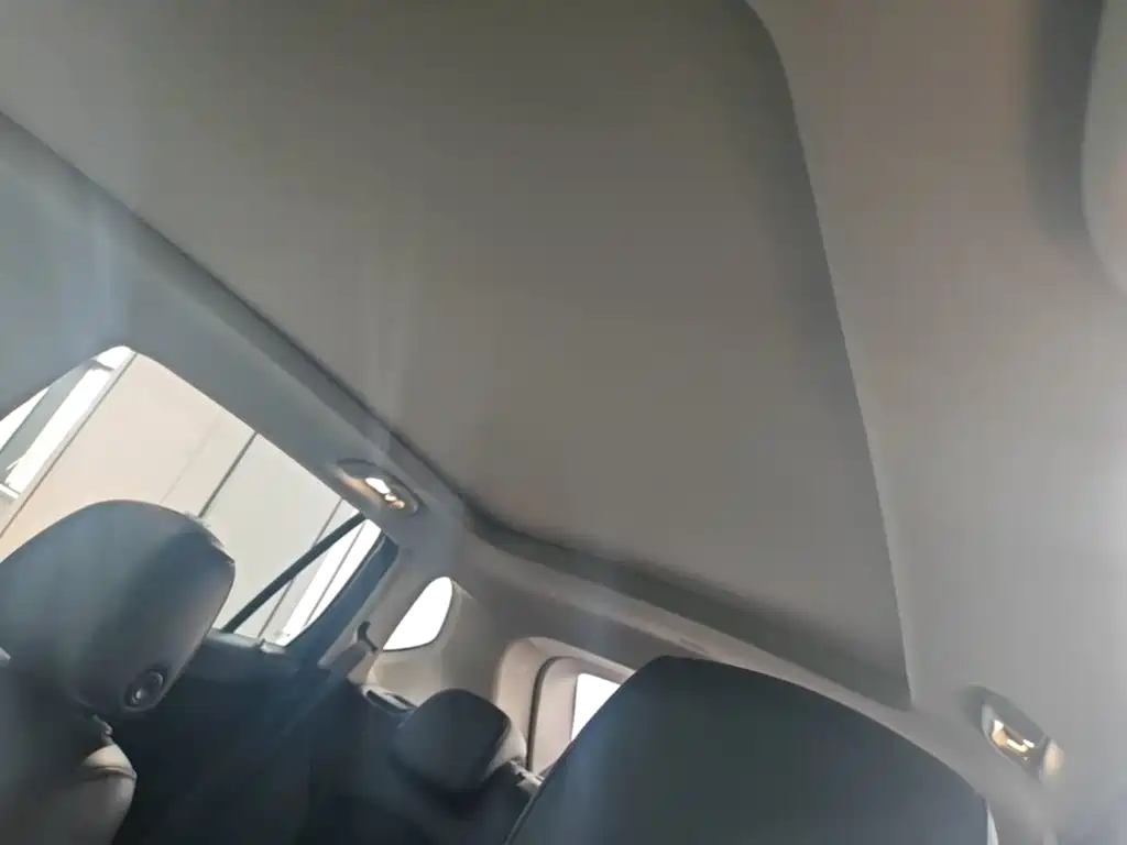 Buick Envision Plus — миниатюра 18